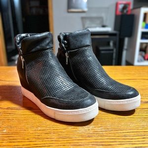 Steve Madden Linqsp Hidden Wedge Sneaker